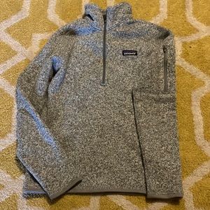 Patagonia pullover.